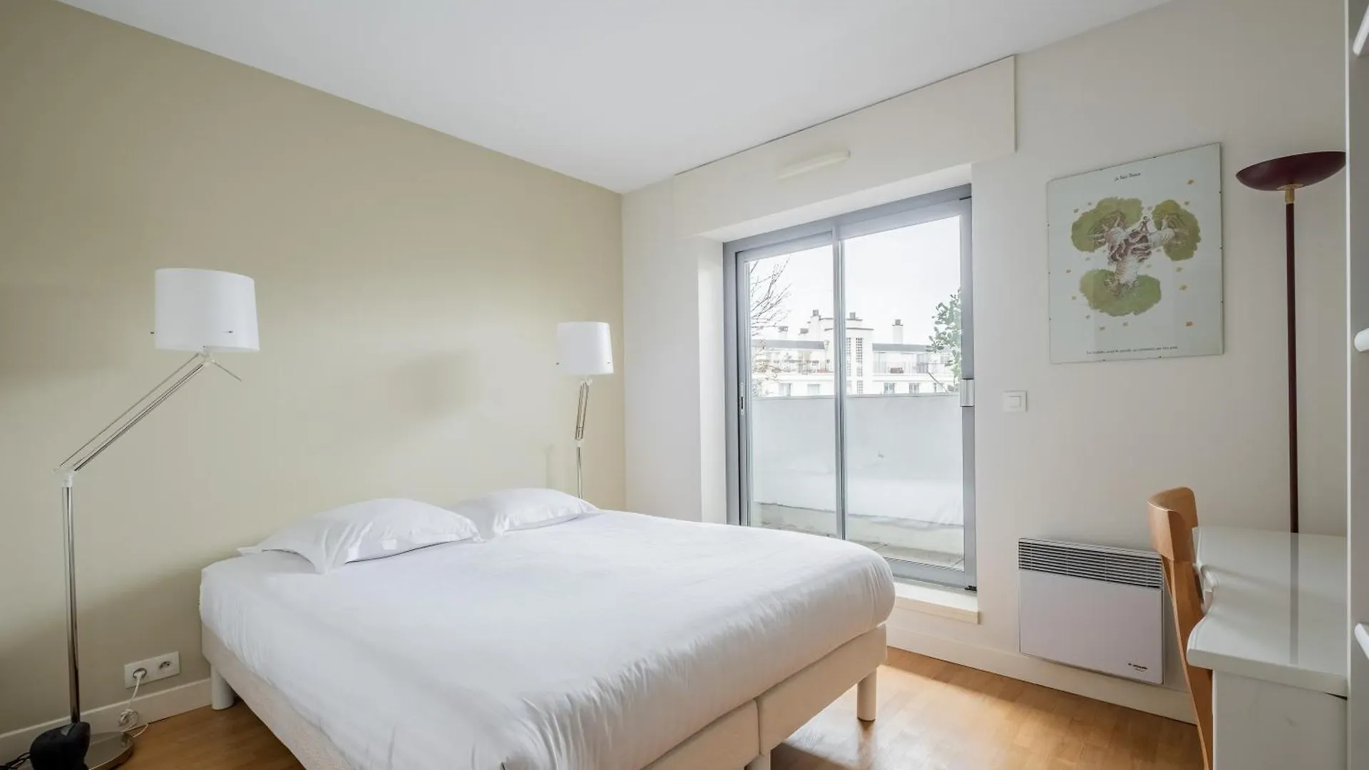 Veeve - Aligre Heights Apartment Paris